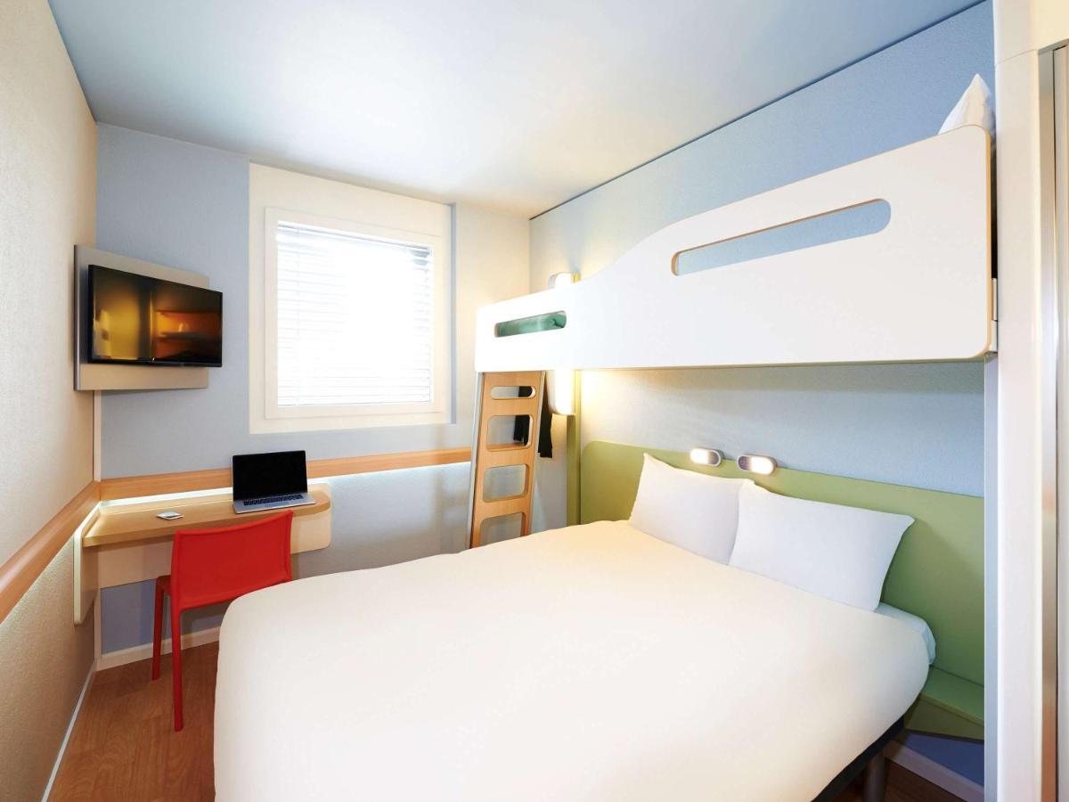 Ibis Budget Hotel *